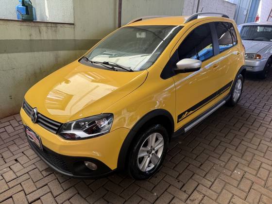 VOLKSWAGEN CROSSFOX 1.6 MI FLEX 8V 4P MANUAL
